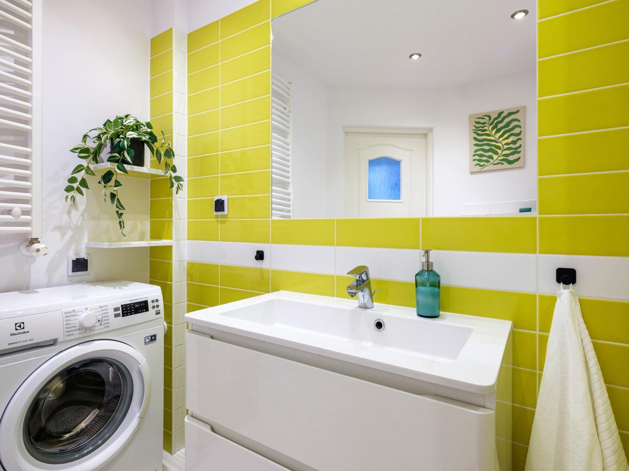 Rewers Apartment - Swietokrzyska St Krakow Bagian luar foto